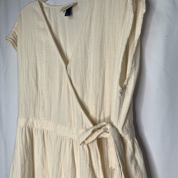 Universal Threads Large - Picture 3 of 3